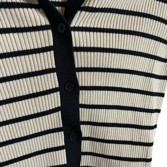 NWOT Zara Collared Ribbed Striped Button Sweater in Ivory/Black Size M - Picture 10 of 10